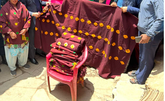 हुम्लाका ७ वटै पालिकाका महिलालाई समेट्ने गरी ‘रातो काम्लो’ बनाउने तालिम प्रदान